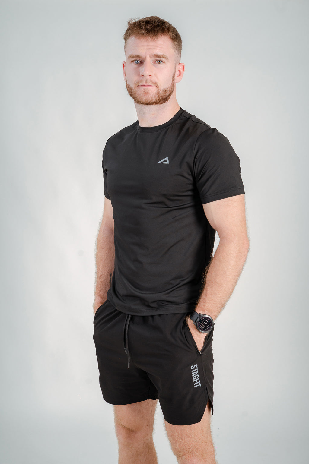 StagFit Performance T-shirt black — side view on model.